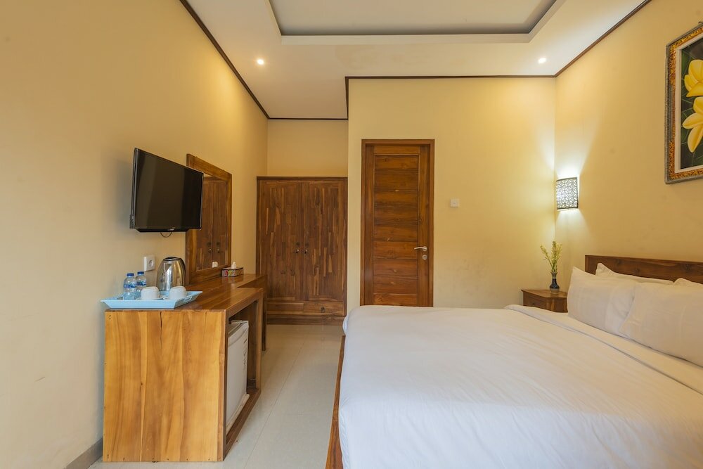 Фото Liliy Guest House Legian