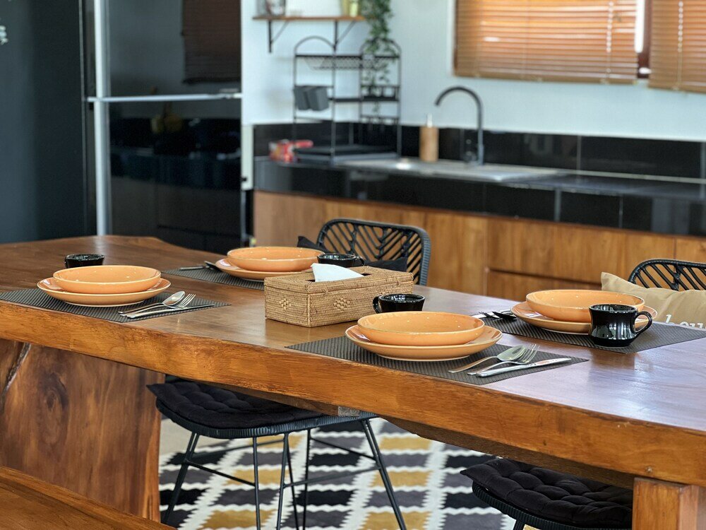 Фото Villa Roman & Alena Canggu