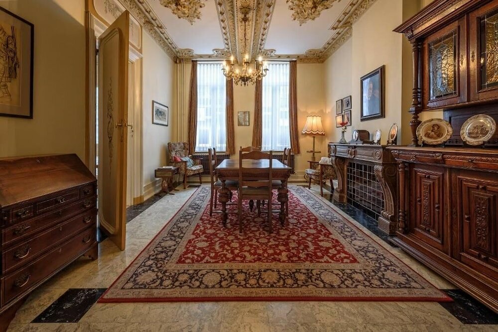 Фото Talbot House