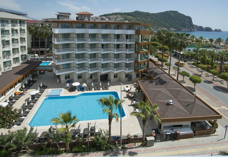Гостиница Riviera Hotel & SPA в Аланье
