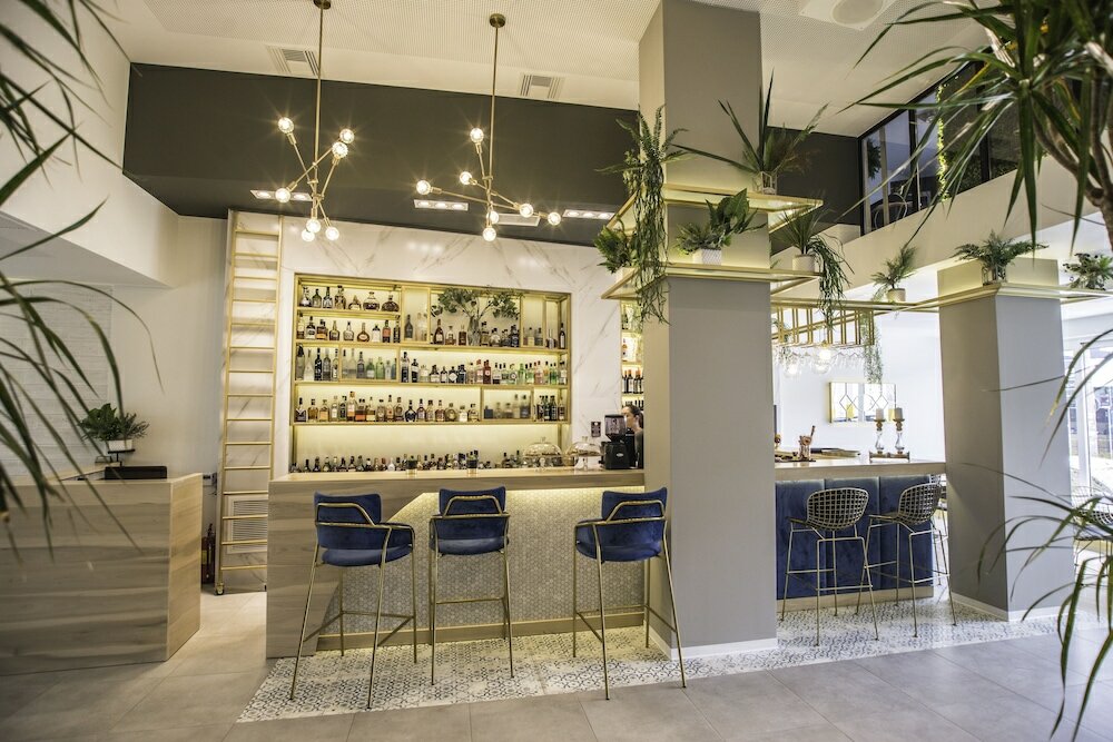 Фото John's Hotel