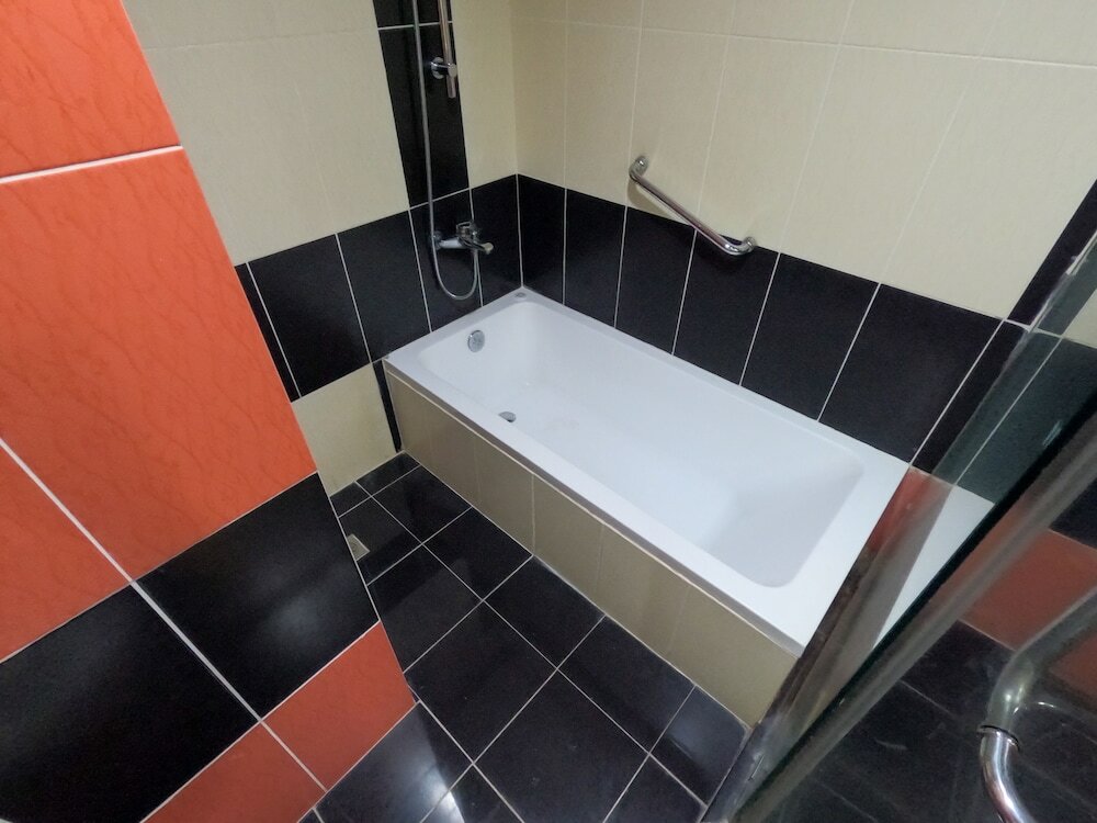 Фото Hotel Sandakan