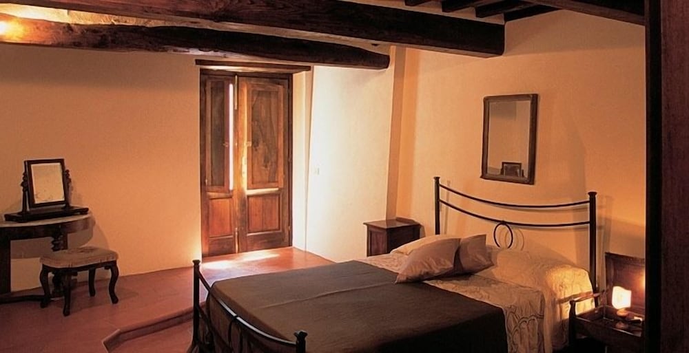 Фото Montelucci Country Resort & Agriturismo di Charme