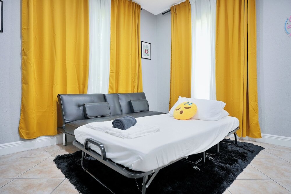 Фото 4 to 23 Guests GameRoom 2 Kitchens Bar BBQ