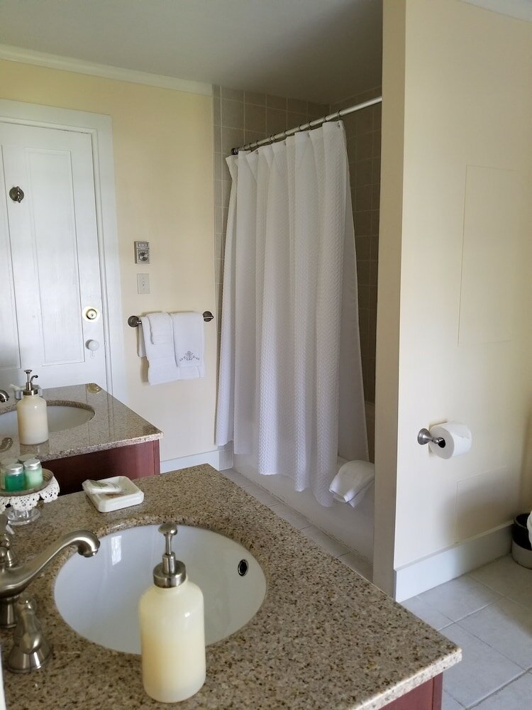 Фото Benjamin F. Packard House