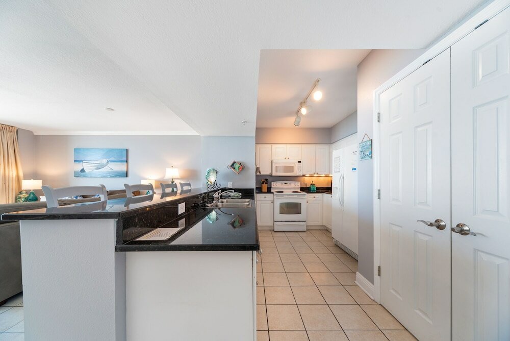 Фото Emerald Beach Resort by Southern Vacation Rentals