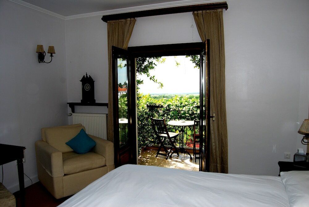 Фото Jennifer Home Hotel