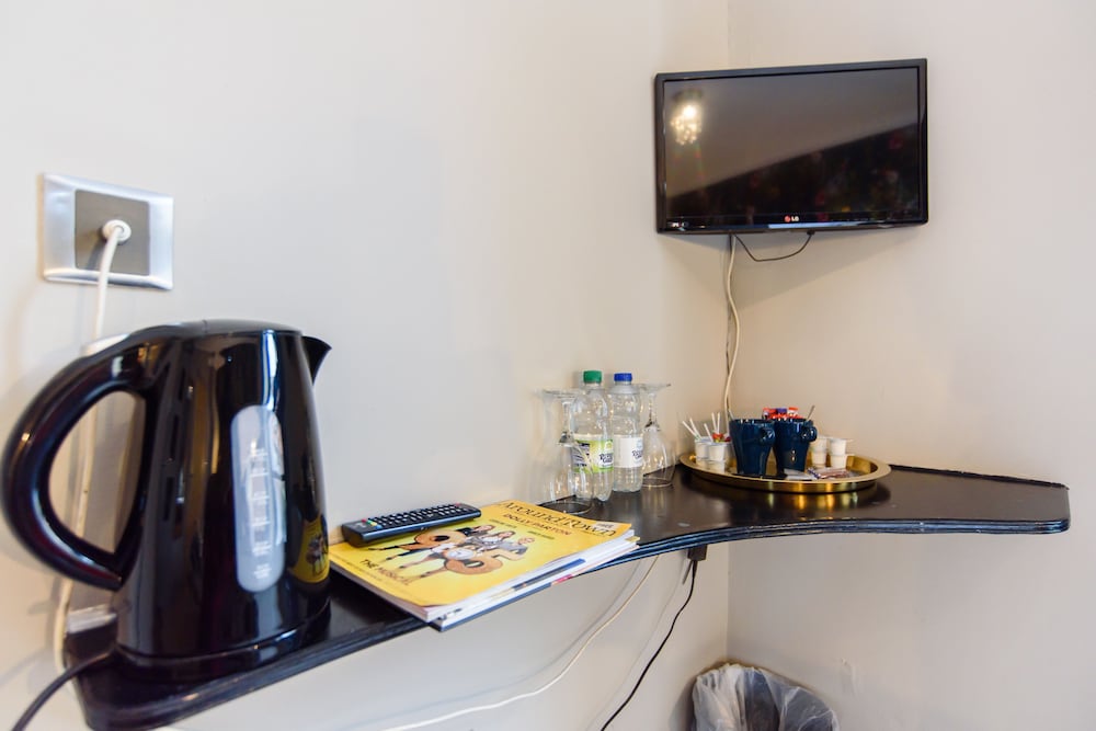 Фото Jolyon's Boutique Hotel