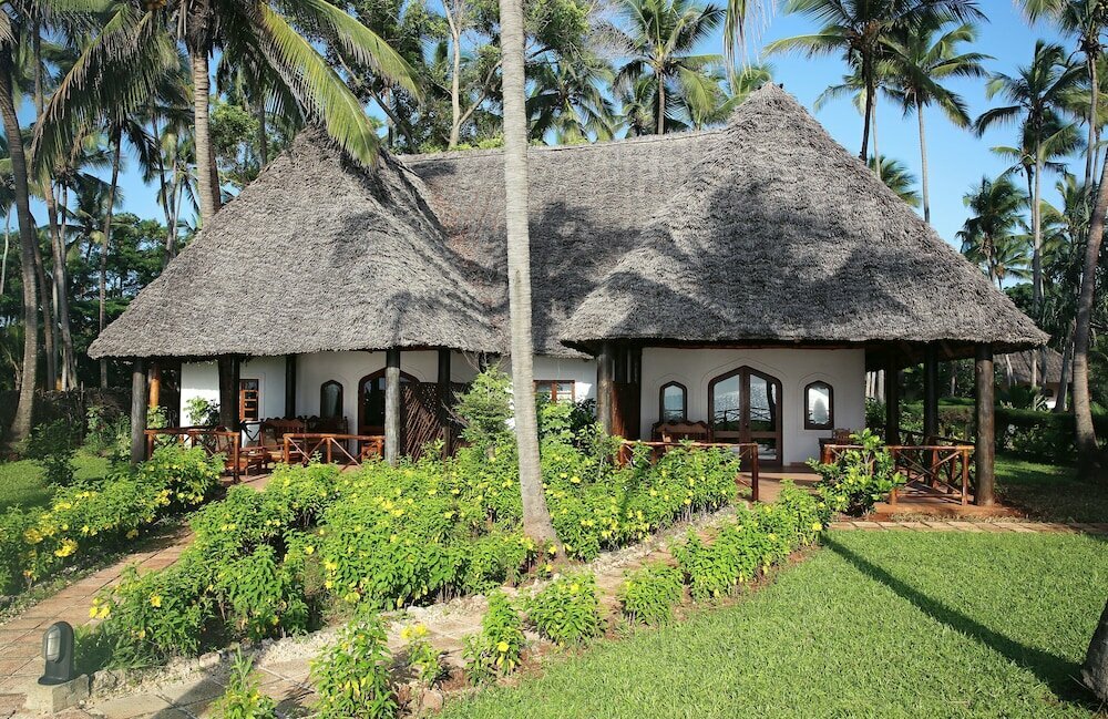 Hotel Bluebay Beach Resort And SPA, Tanzania, photo