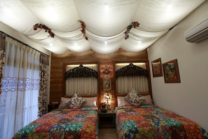 Гостиница Bear Forest Retro B&b