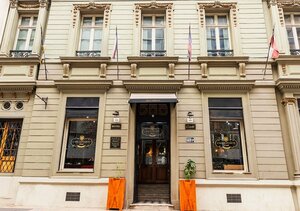 Гостиница Hotel Casa Zañartu в Сантьяго