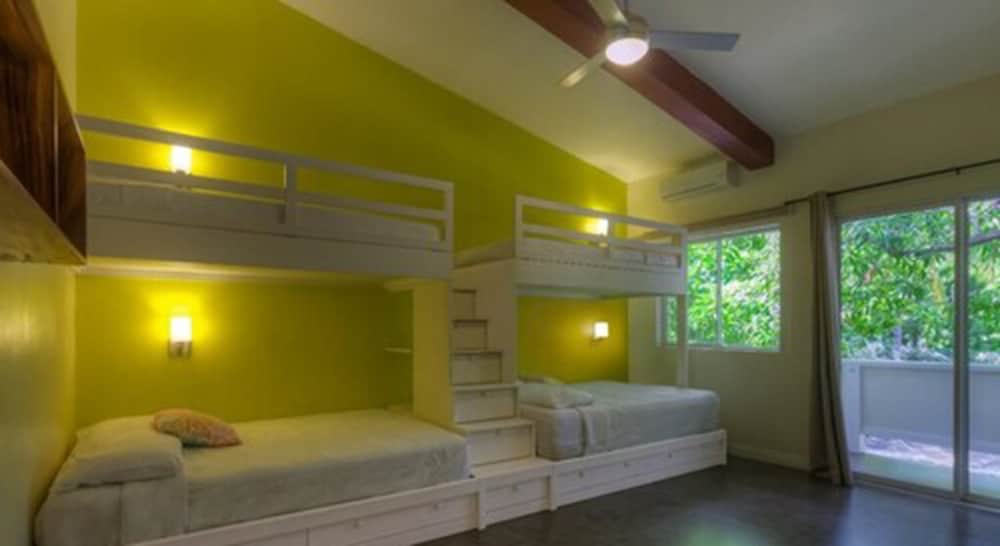 Фото Boca Olas Resort Villas