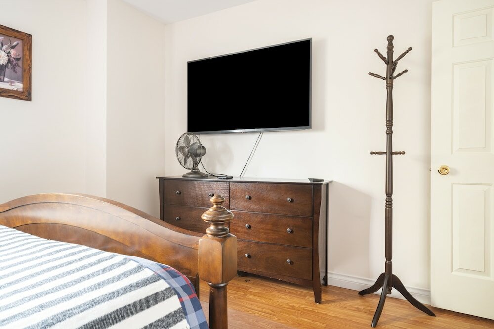 Фото Fraser River Richmond Bed & Breakfast