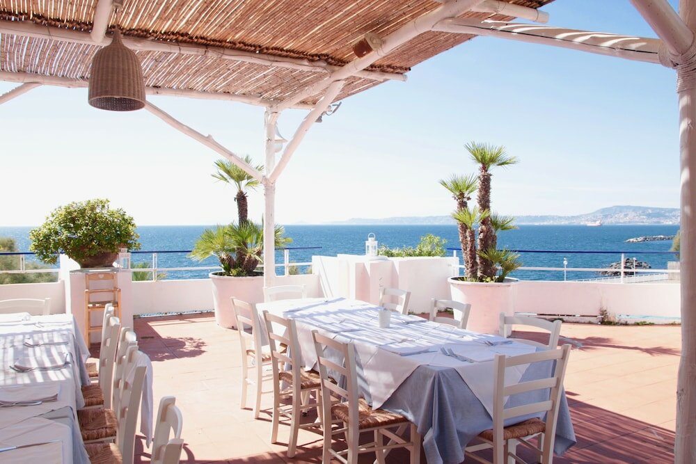 Фото Hotel Puntaquattroventi