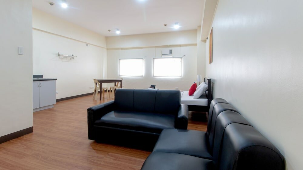 Фото RedDoorz near SM Manila