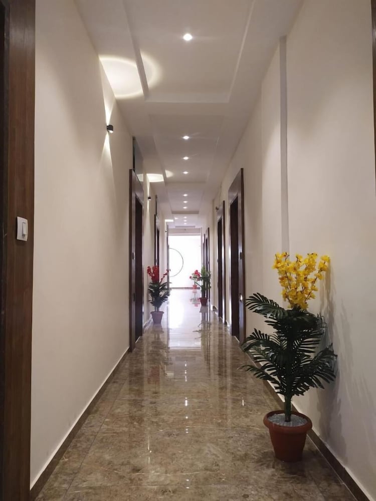 Фото Hotel Krishna Palace