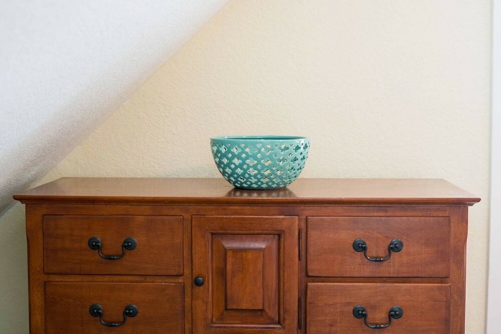 Фото Artisan Victorian Spacious Backyard Great Location