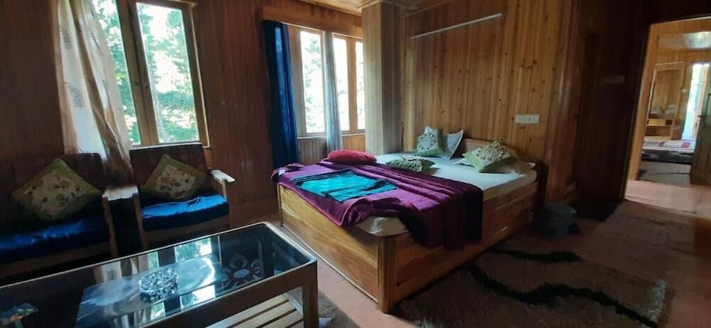 Фото Hotel Blue Lagoon