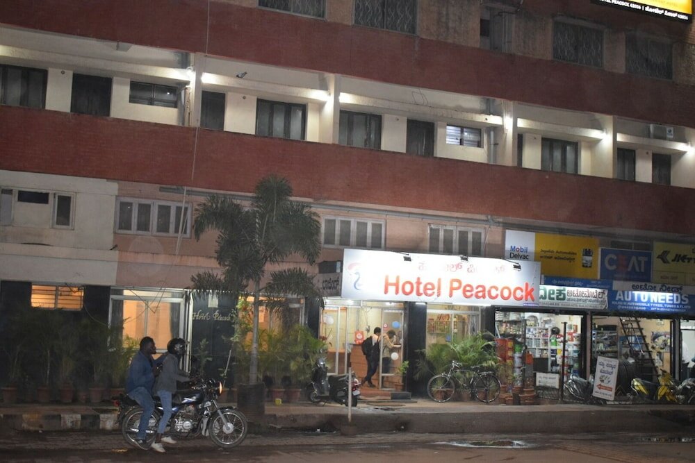 Фото Hotel Peacock