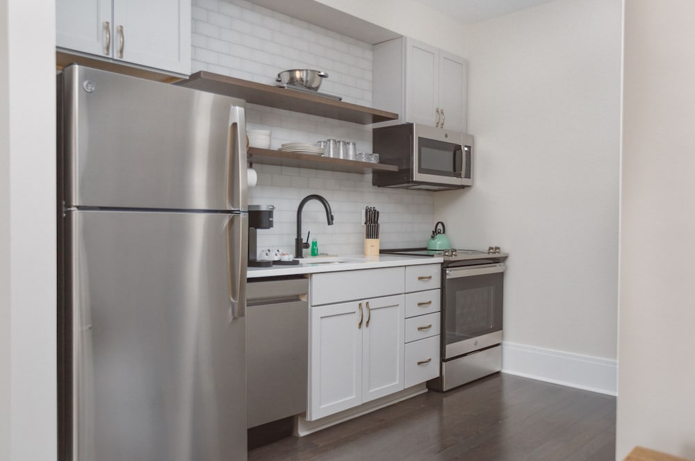 Фото Hancock House