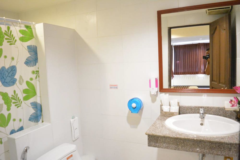 Фото J Boutique Aonang