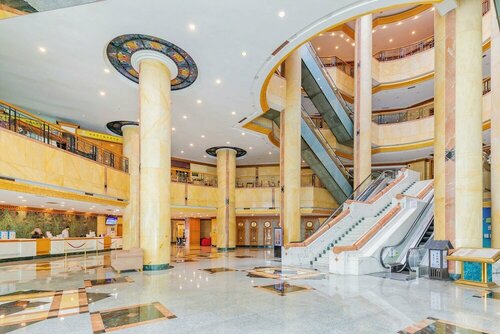 Гостиница Hotel Silverland в Дунгуани