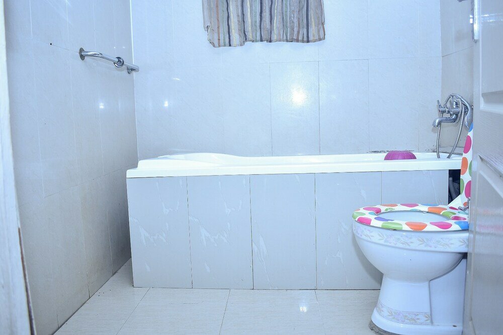 Фото Ashosh Hotel