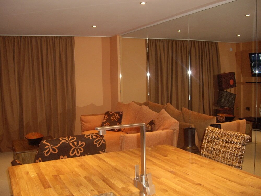 Фото Portland Apartments