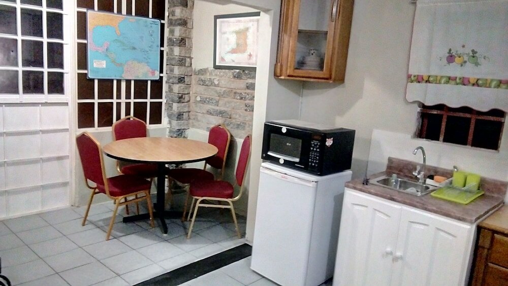 Фото Woodbrook on the Avenue