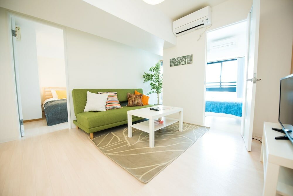 Фото Very Hotel Dotonbori