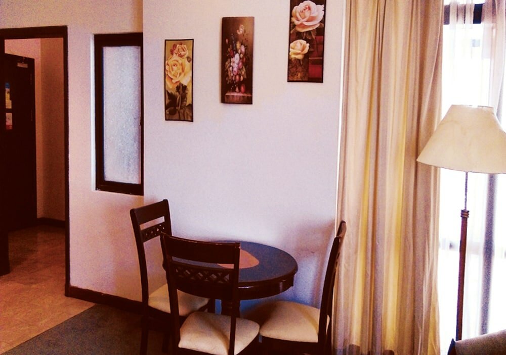 Фото Eastern Suites at Times Square Kl