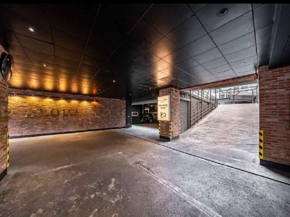 Фото Hanam Aloha Hotel