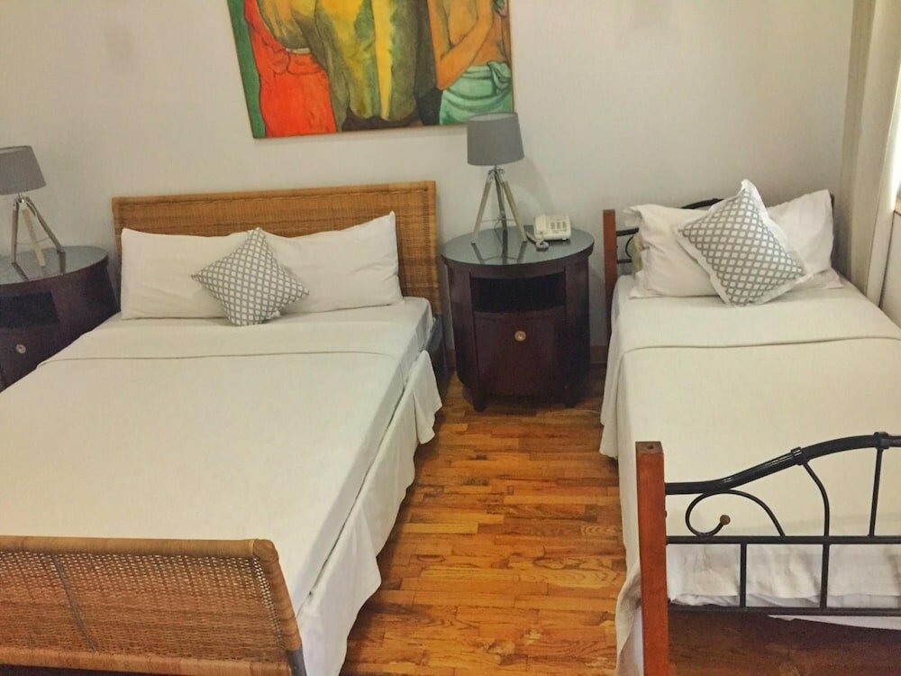 Фото Waterfront Lodge