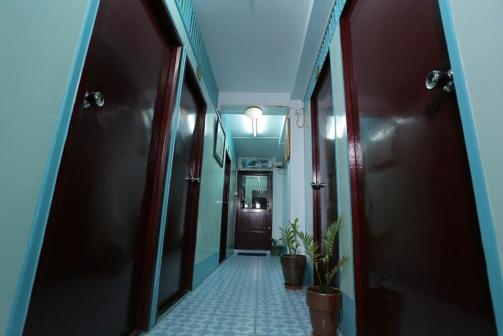 Фото Chan Myae Thar Guest House Yangon