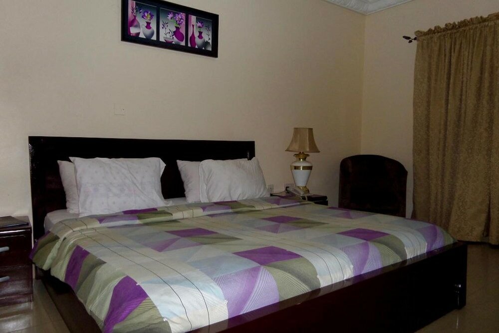 Фото Aes Luxury Apartments