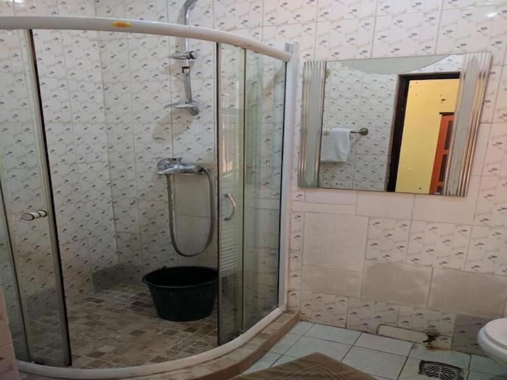 Фото White House Hotel & Conference