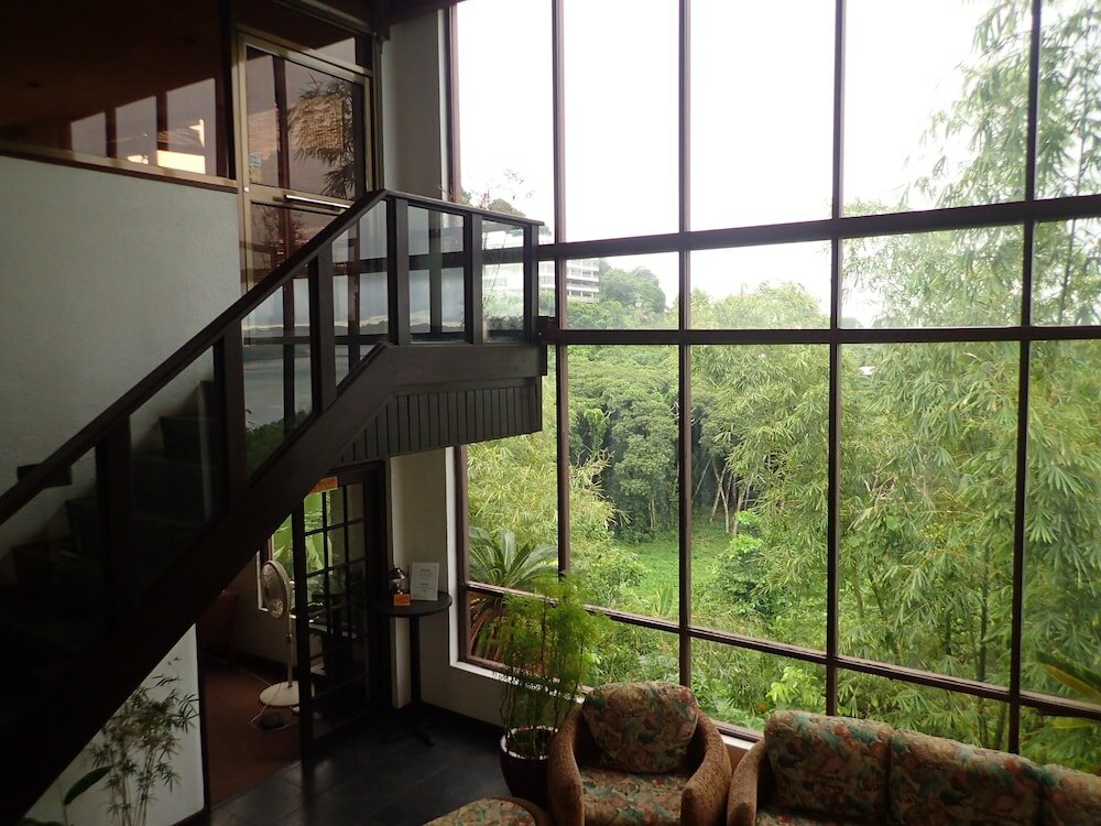 Фото Cliffside View Hotel