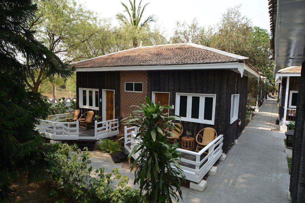 Фото Kaytumadi Dynasty Hotel