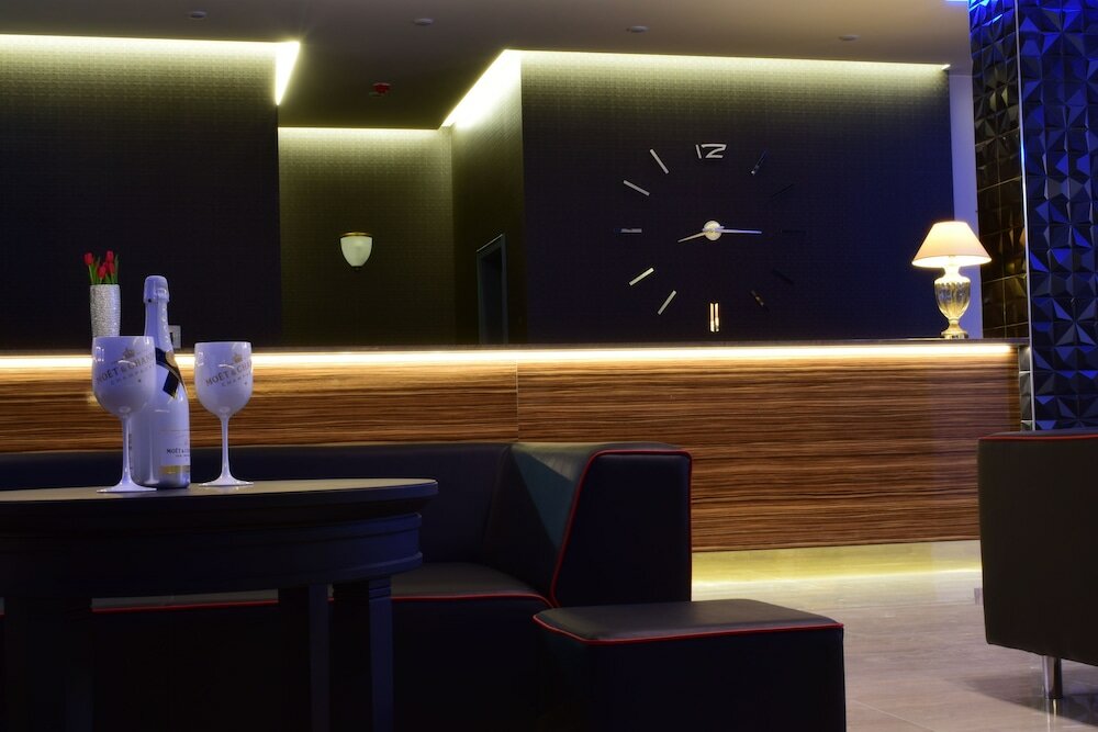 Фото Parkhotel Carlsbad Inn