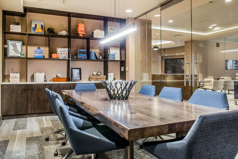 Фото Cambria Hotel Chicago Loop - Theatre District