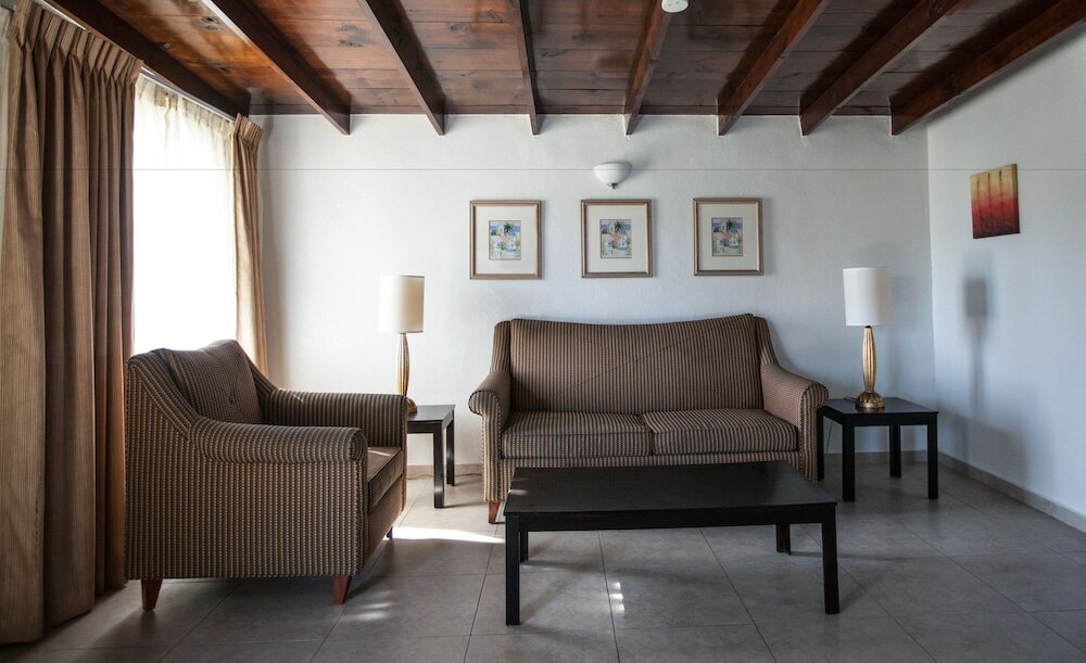 Фото California Villas y Hotel