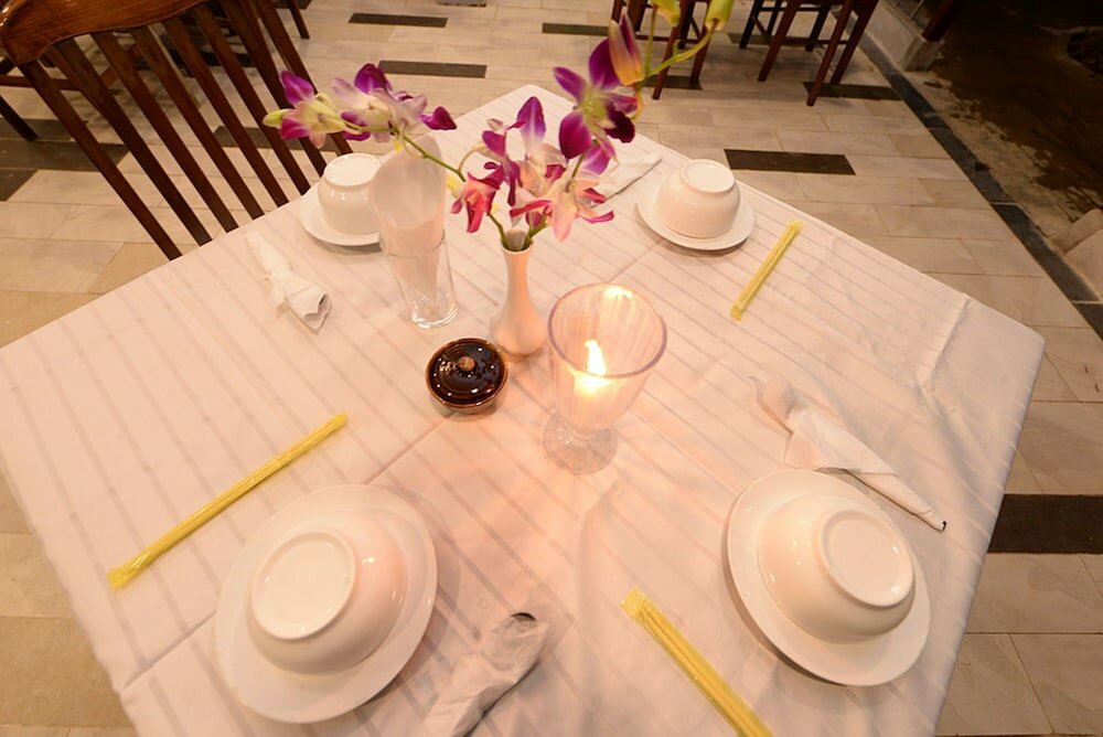 Фото Min Nandar Garden Hotel