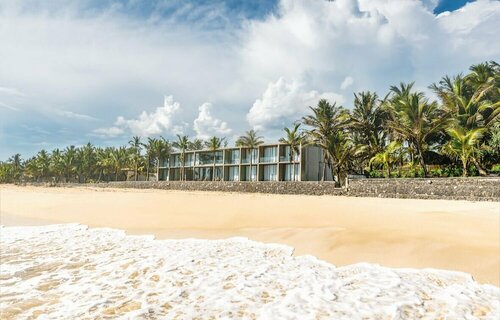 Внешний вид отеля The Sandhya в Каталуве, фото 2