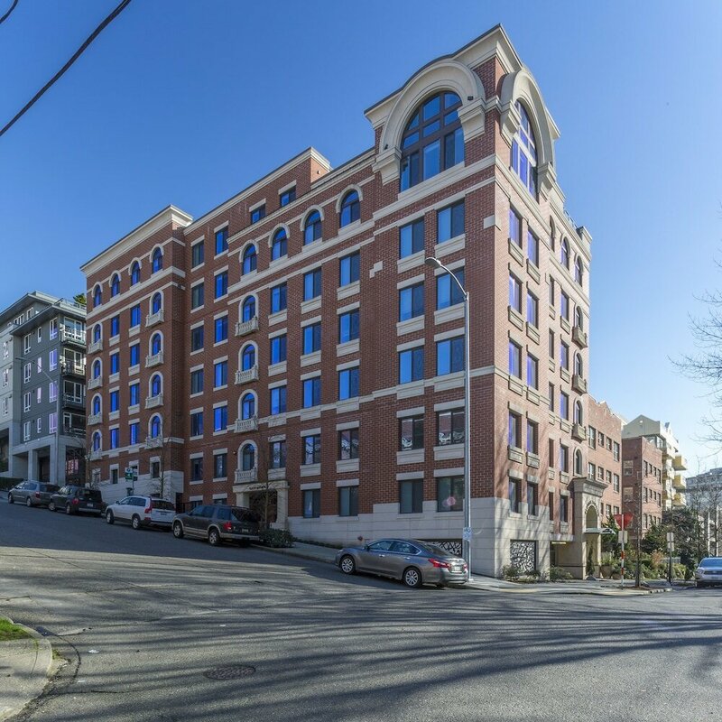 Гостиница Domicile Suites at Elliott Bayview в Сиэтле