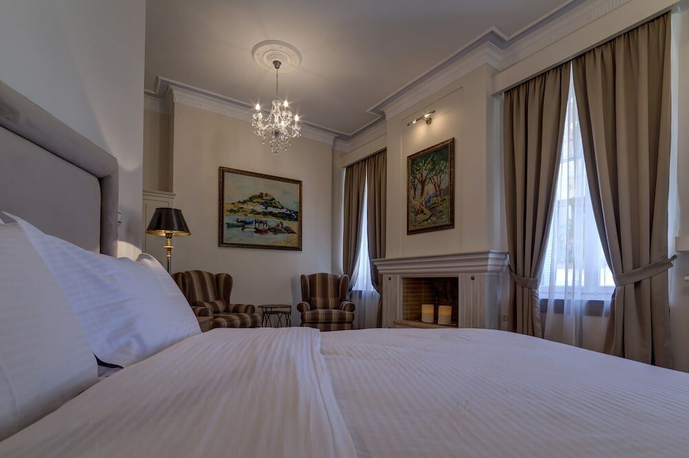 Фото Home & Poetry