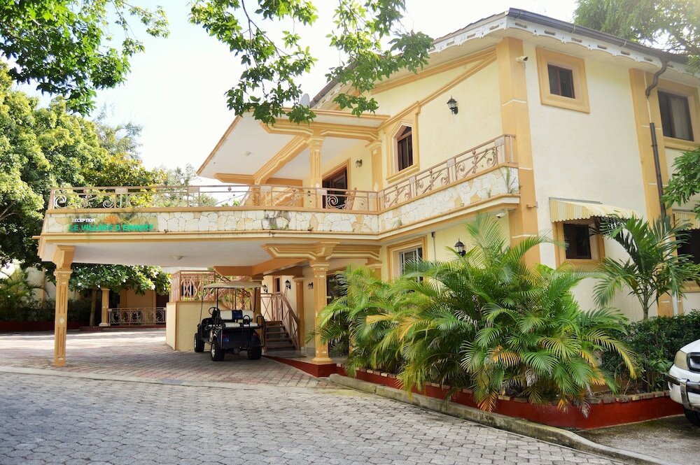 Фото Le Village d'Ennery