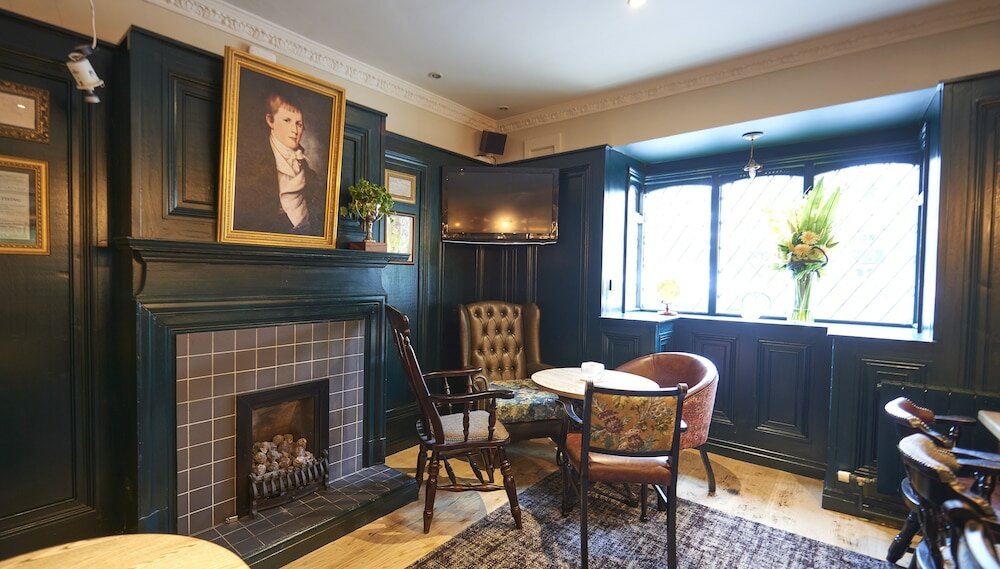 Фото The Red Lion