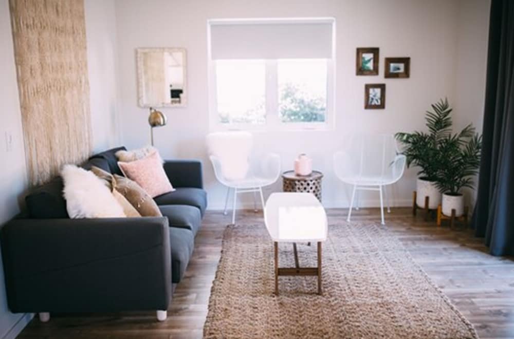 Фото Noon on Sunset Hill