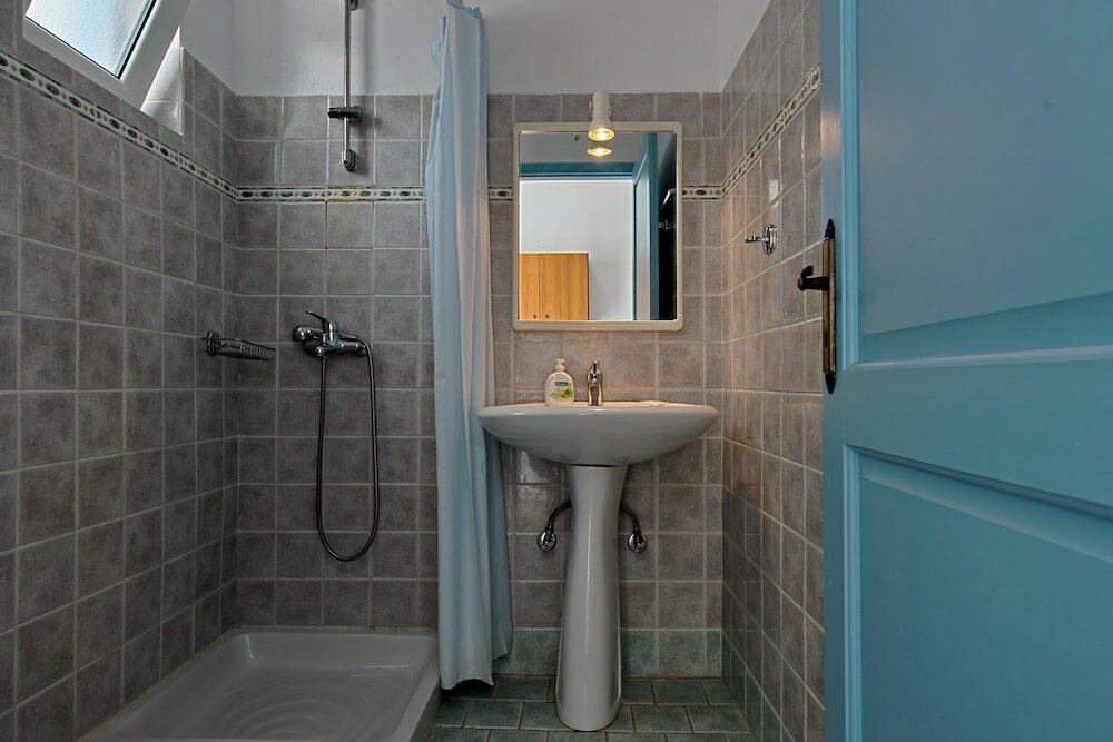 Фото Mikro Nisi Studios