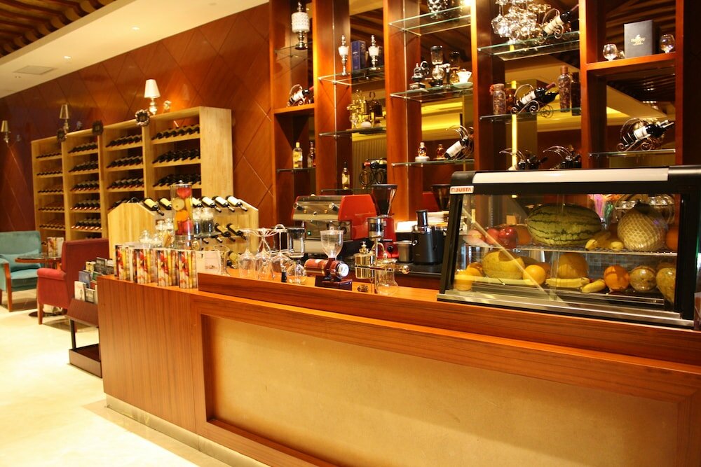 Фото Grand Skylight International Hotel Wuhai